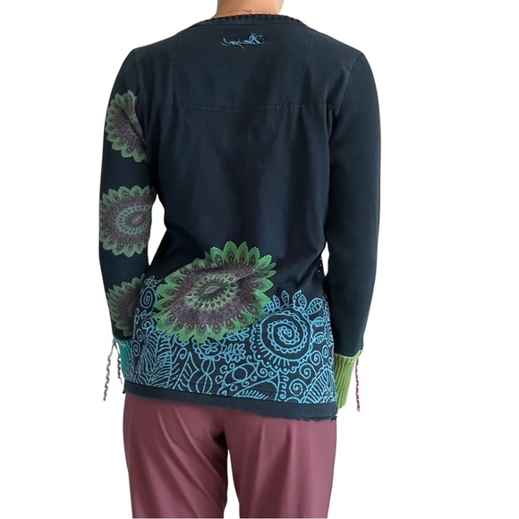 Desigual Y2K T-Shirt Long Sleeve V-Neck Top Peacock Colorful Size Extra Large - Picture 3 of 8